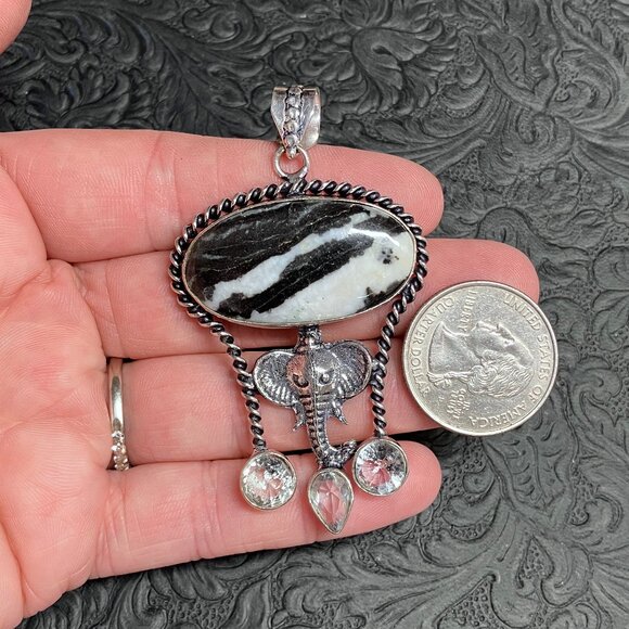 Zebra Jasper and Elephant Pendant Stone Crystal Jewelry - Picture 7 of 7